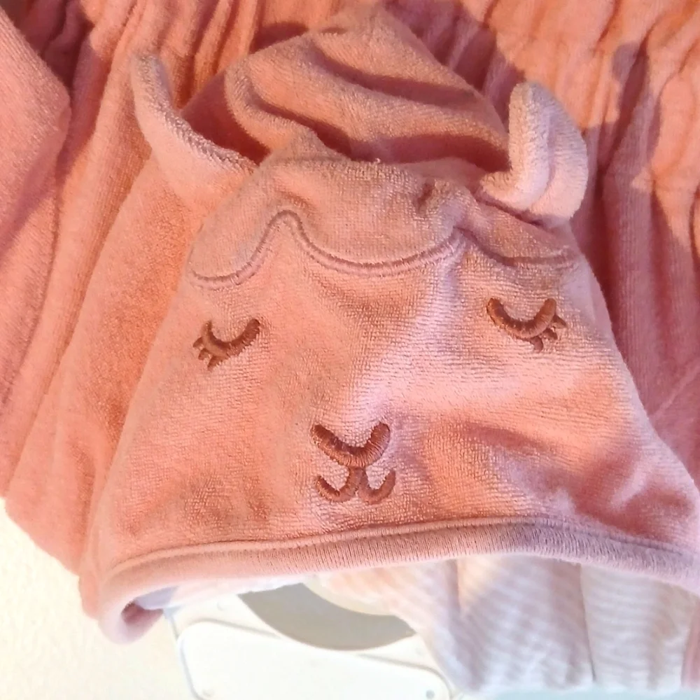 Cozy Pink Hooded Robe